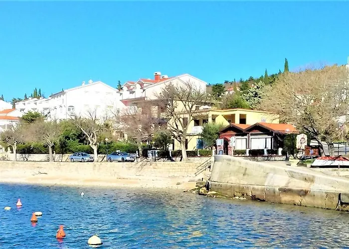 شقة Branko Fabijanic Front Row By The Sea
