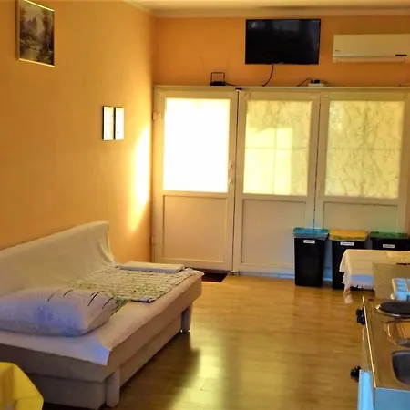 Apartment Branko Fabijanic Front Row By The Sea Selce