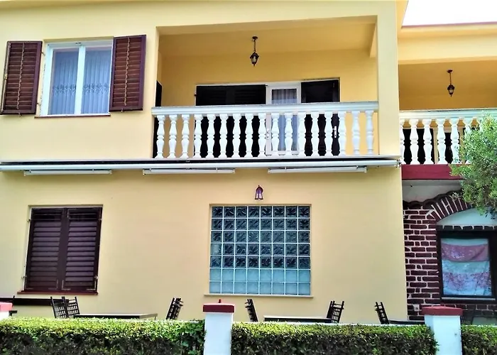 Branko Fabijanic Front Row By The Sea * Selce