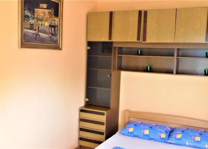 Apartman Branko Fabijanic Front Row By The Sea *