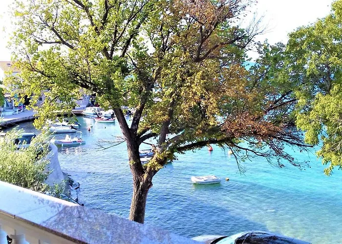 Branko Fabijanic Front Row By The Sea Apartman