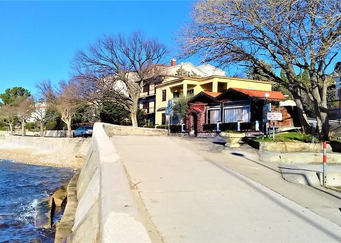 Branko Fabijanic Front Row By The Sea