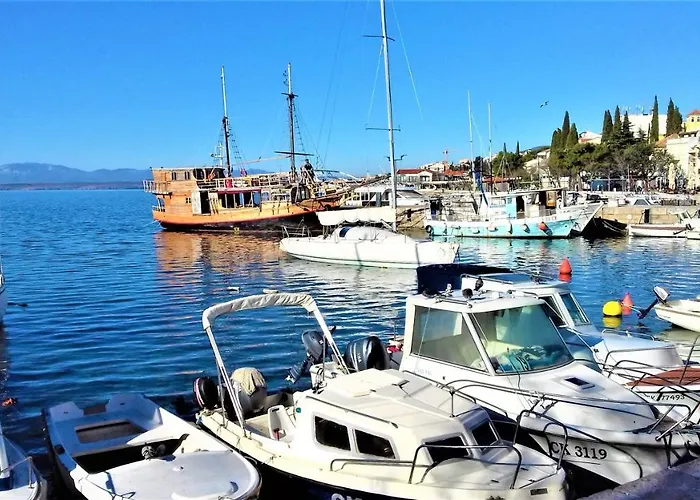 Branko Fabijanic Front Row By The Sea Apartman